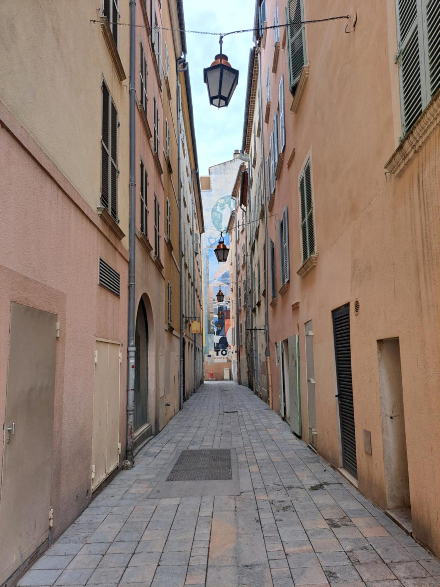 T2 Proche Du Port, Zone Pietonne Apartment Toulon Exterior photo